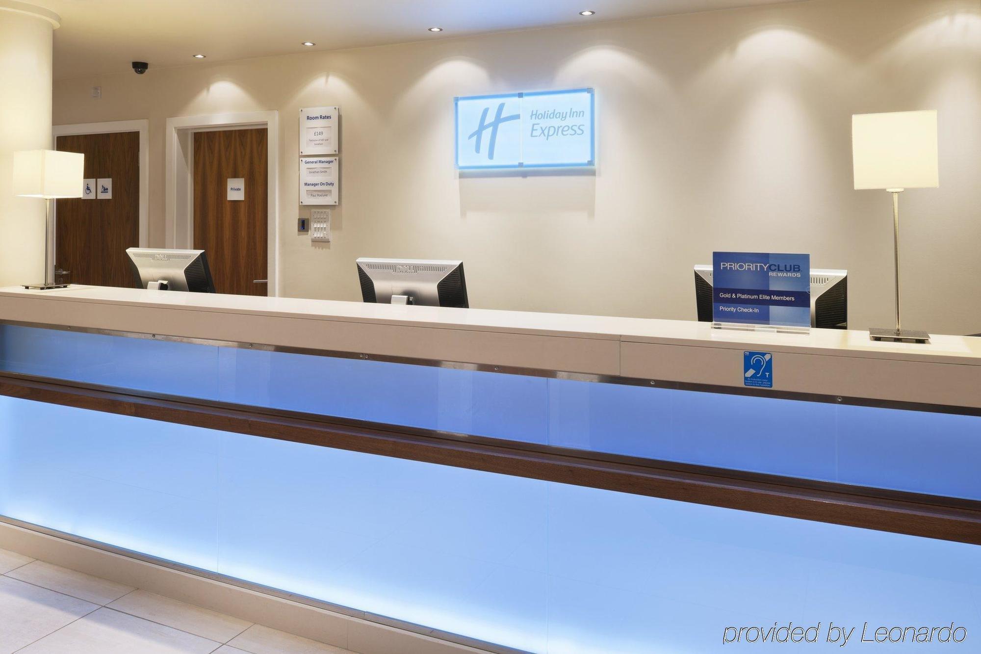 Holiday Inn Express Manchester City Centre, An Ihg Hotel Interior photo